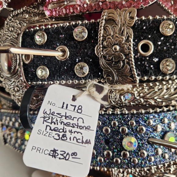Western Rhinestone Belts - Picture 4 of 6